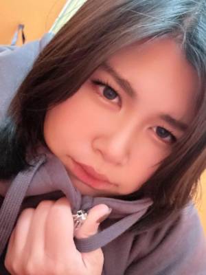 せしる 20歳
