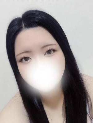 みな 23歳
