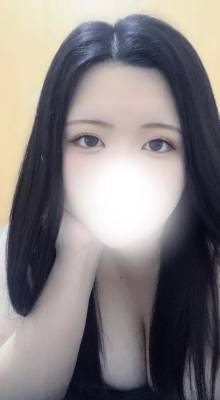 みな 23歳