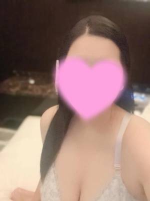 みな 23歳