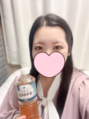 みな 23歳