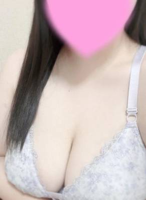みな 23歳