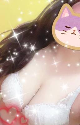 かな 25歳