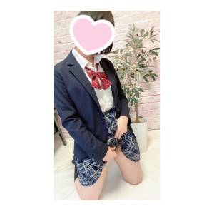 なる 25歳