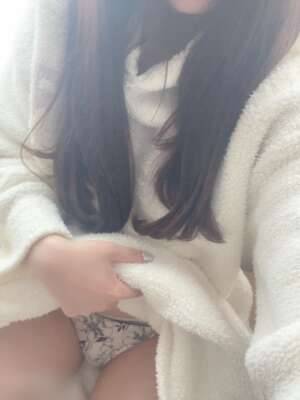 めい 22歳