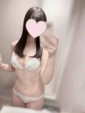 かんな 23歳