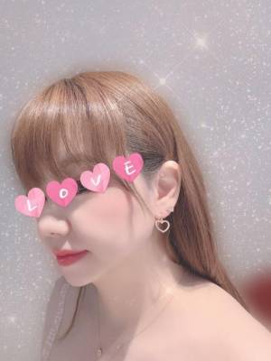 芹沢りり 31歳