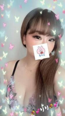 芹沢りり 31歳