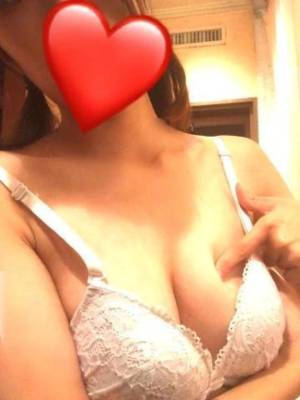 黒羽まふゆ 22歳