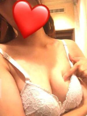 黒羽まふゆ 22歳