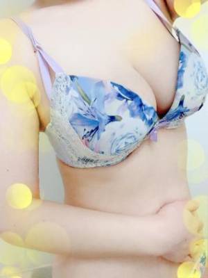 大塚せな 25歳