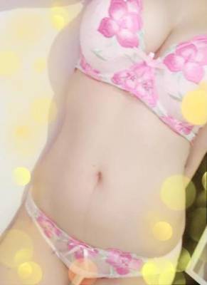 大塚せな 25歳