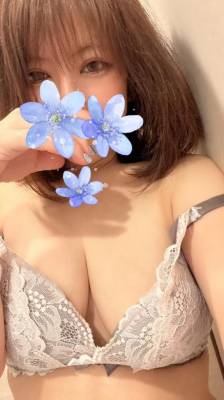 神谷えま 36歳