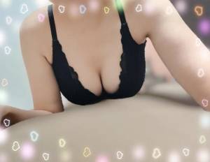 七海みお 24歳