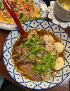 香月めい 32歳