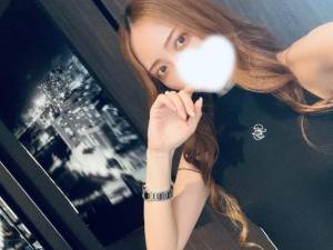 香月めい 32歳