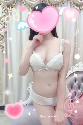 桜庭ゆりあ 25歳