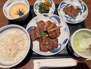 桜庭ゆりあ 25歳