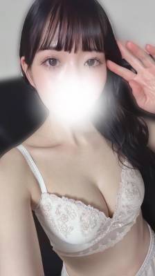 花咲さくら 23歳