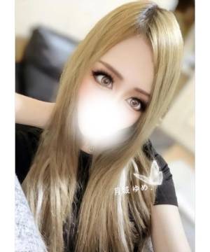 月城ゆめ 24歳