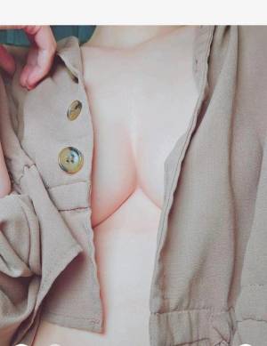 緋村いちか 32歳