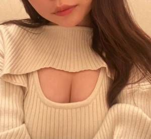 橘かんな 22歳
