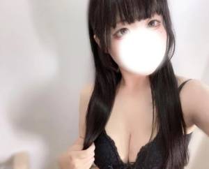小田ひびき 20歳