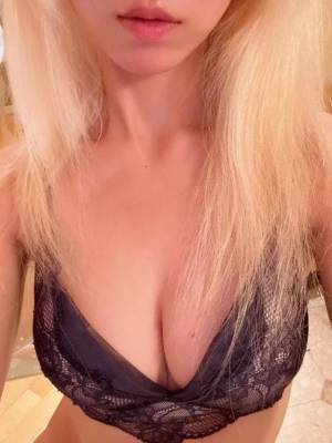 紫音みつき 27歳