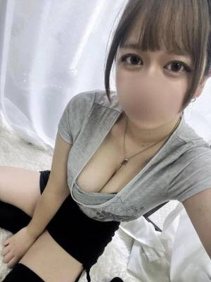星宮あず希 22歳