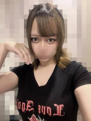 星宮あず希 22歳