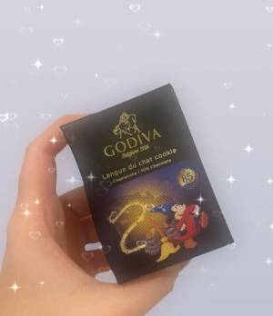 東雲ましろ 28歳