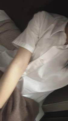 及川そら 19歳