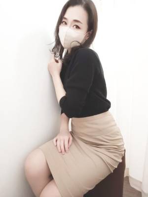 浅見ゆうな 41歳