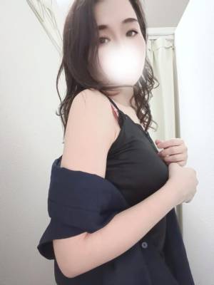 浅見ゆうな 41歳