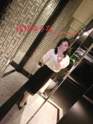 浅見ゆうな 41歳