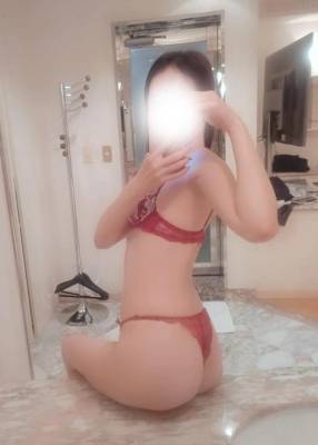青山えりこ 40歳