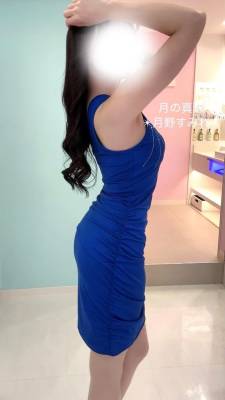 月野すみれ 28歳