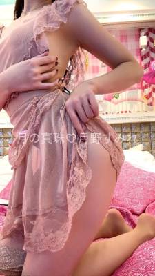 月野すみれ 28歳