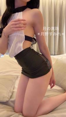 月野すみれ 28歳