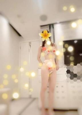 沢村ゆきな 44歳