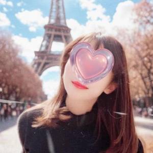 沢村ゆきな 44歳