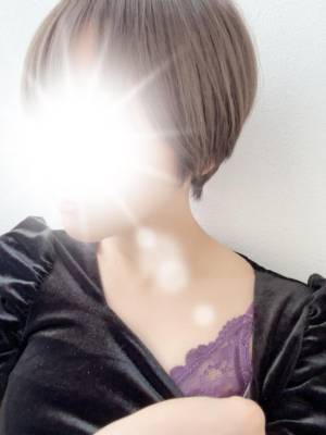 浅野ちさき 41歳