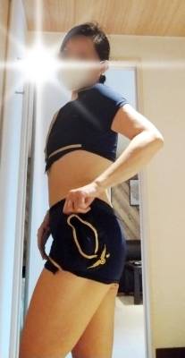 ラウラ 45歳