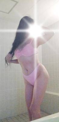 ラウラ 45歳