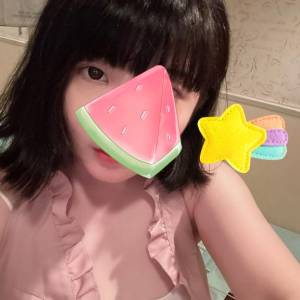 三島れいか 25歳