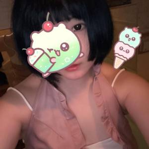 三島れいか 25歳