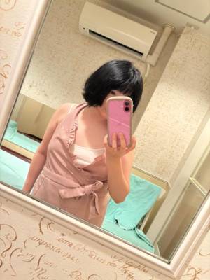 三島れいか 25歳