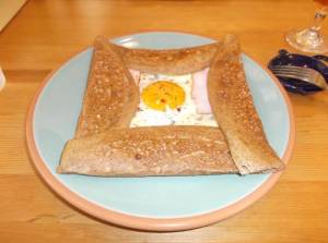 三島れいか 25歳