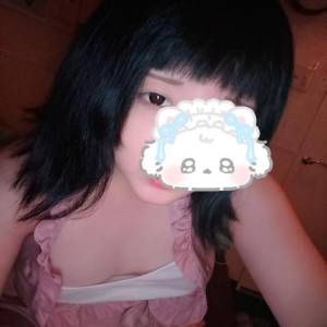 三島れいか 25歳