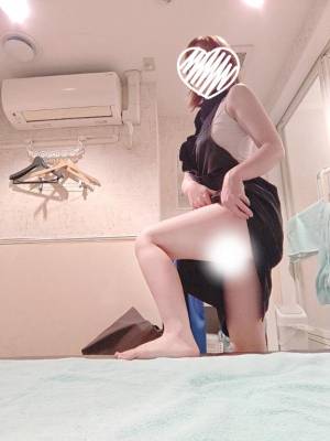 月下かんな 25歳